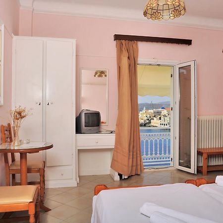 Sea Colours Rooms & Apartments Ερμούπολη Εξωτερικό φωτογραφία