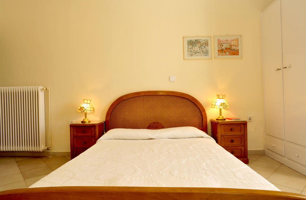 Sea Colours Rooms & Apartments Ερμούπολη Δωμάτιο φωτογραφία